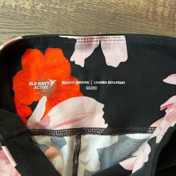 Old Navy Floral Leggings - Picture 4 of 5